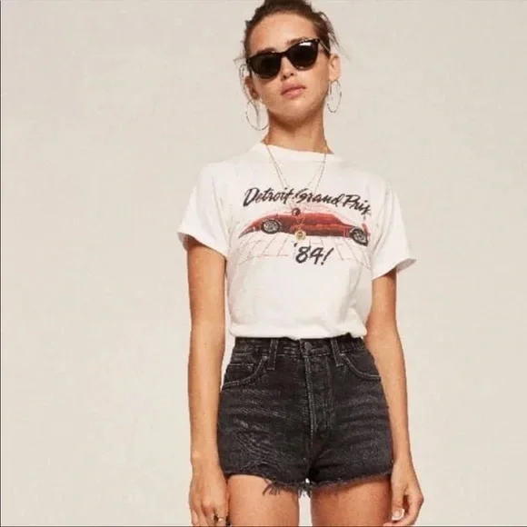 Reformation Dixie High Rise Jean Short in Black - Picture 3 of 11